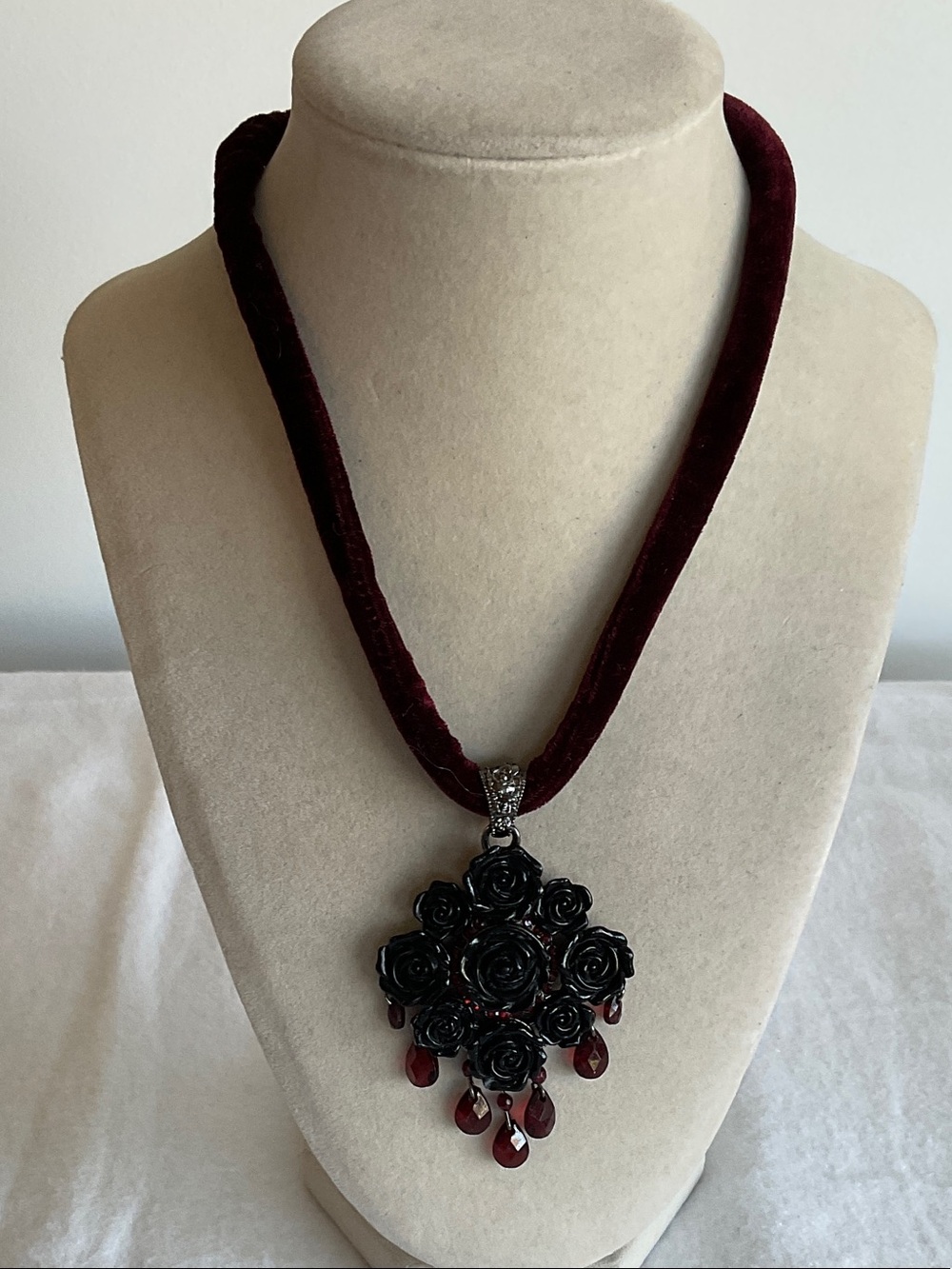 Velvet Burgundy Rose Pendant Necklace
